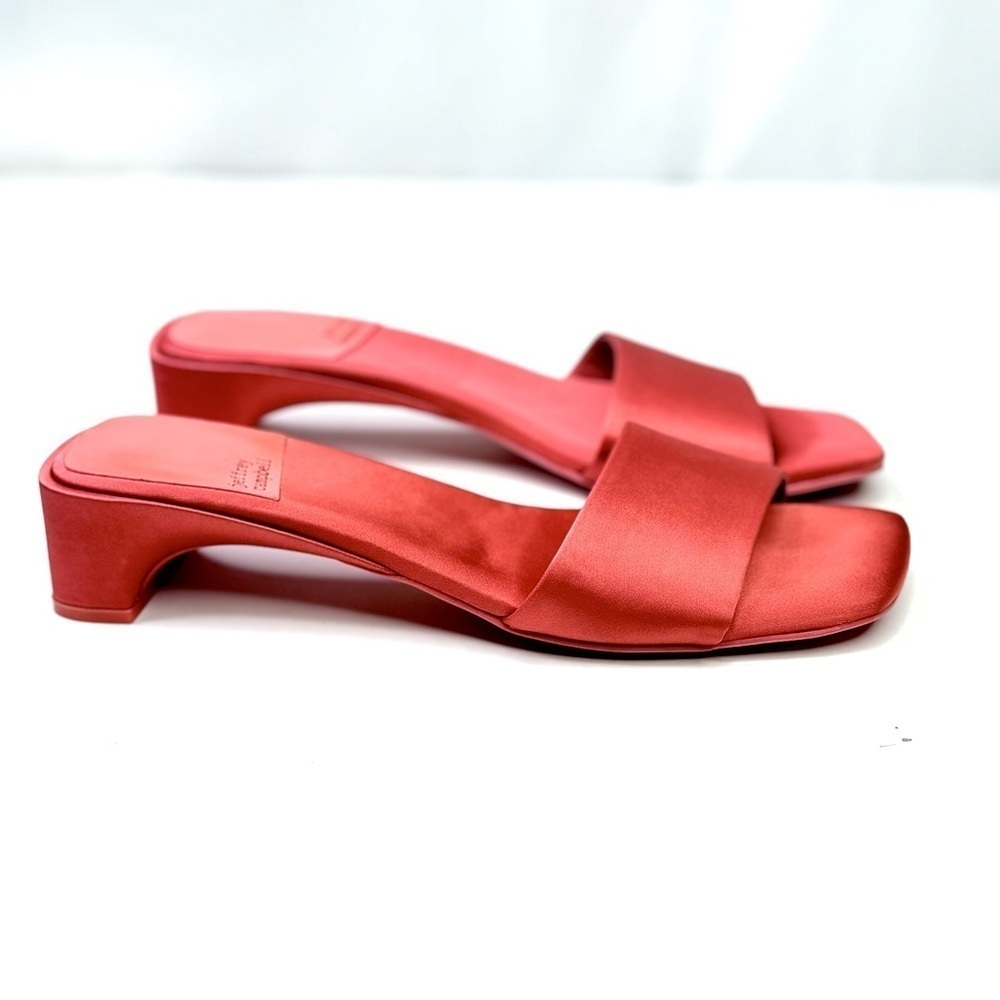 Jeffrey Campbell Anthro Low-Key Heels Coral satin slip on mules kitten heel 6.5 - Picture 2 of 10